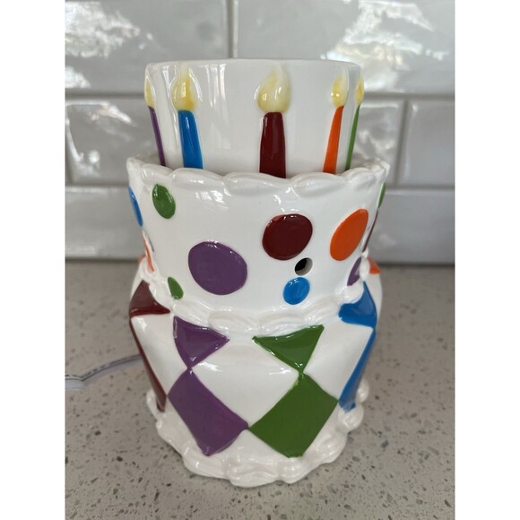 Scentsy It’s A Party Topsy-turvy Birthday Cake Electric Warmer - Retired - Picture 4 of 7